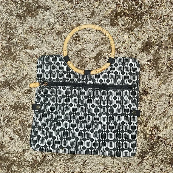 Old Navy bag/clutch bundle - Picture 2 of 3